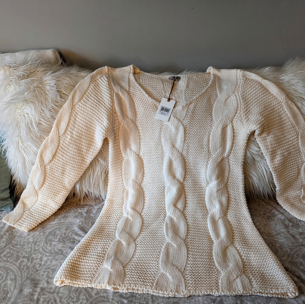 NWT LEMON SWEATER. Size L. Color Almond